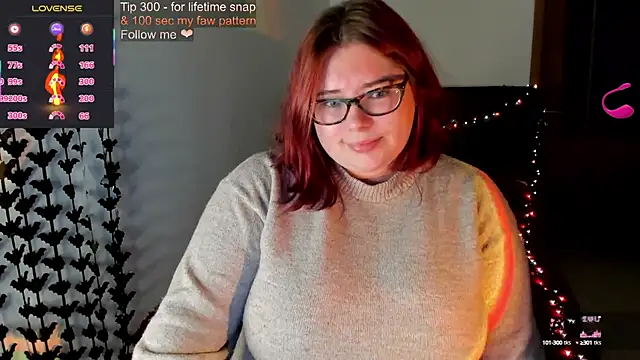 Snapshot of Lily_lu_one chatting on October 2025 12:22:01 AM Lily lu one online show from October 2025 12:22:01 AM