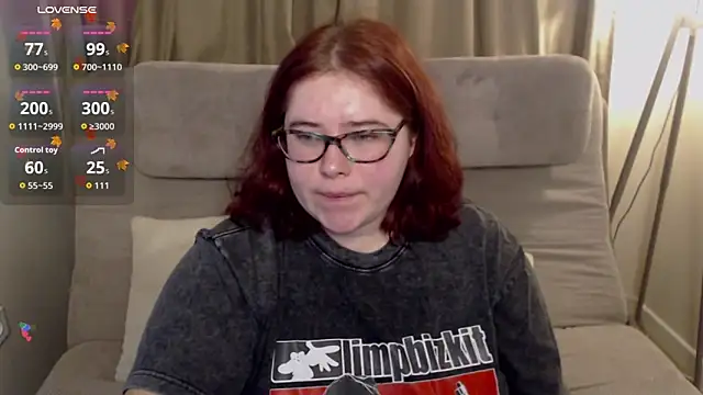 Snapshot of Lily_lu_one chatting on November 2025 08:41:02 PM Lily lu one online show from November 2025 08:41:02 PM