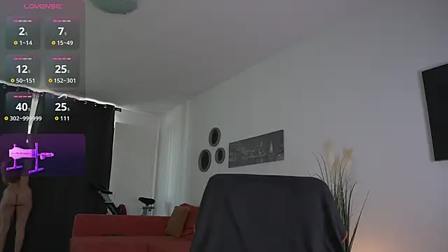 Jessi Q online show from October 2025 07:17:02 AM