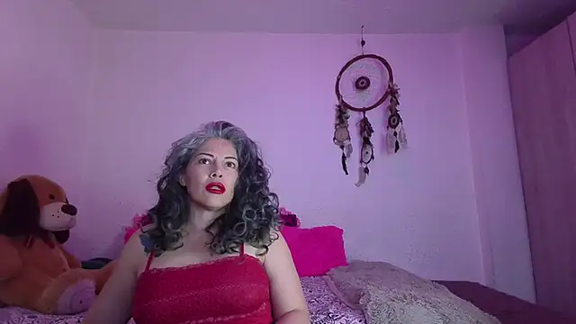 Victoria Lover online show from November 2025 03:11:02 AM