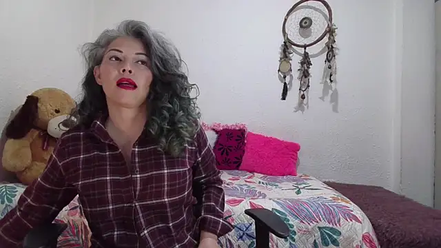 Victoria Lover online show from October 2025 03:39:01 AM