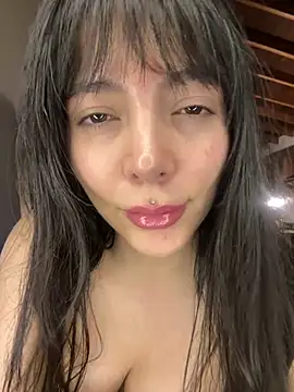 Snapshot of OhPolie_ chatting on March 2025 01:24:01 AM OhPolie online show from March 2025 01:24:01 AM