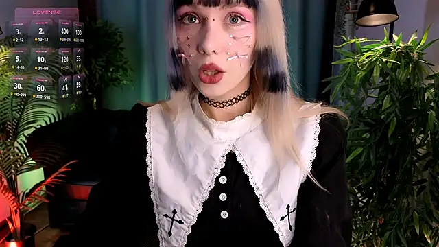 Cherry Bite online show from November 2025 11:09:01 PM