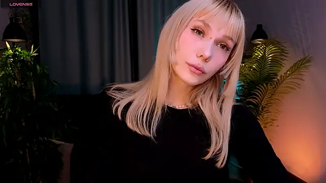 Cherry Bite online show from September 2025 11:43:01 PM