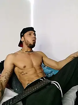 morenosiam online show from March 2026 05:35:02 AM