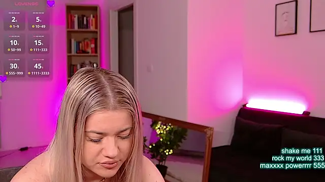 Snapshot of CutiePie69__ chatting on June 2026 07:30:02 PM CutiePie69 online show from June 2026 07:30:02 PM