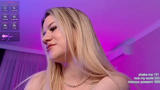 CutiePie69   online show from May 2026 07:20:02 PM