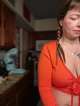 NaughtyLittleVeteran online show from November 2025 09:21:02 AM