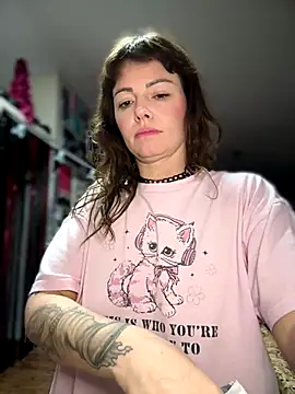 NaughtyLittleVeteran online show from November 2025 10:36:02 AM