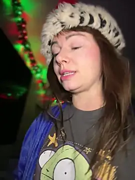 NaughtyLittleVeteran online show from December 2025 09:22:02 AM