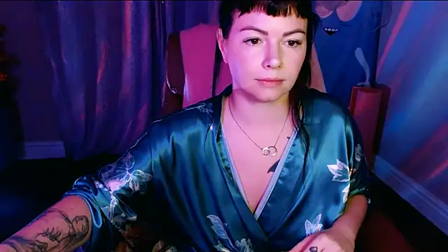 Snapshot of NaughtyLittleVeteran chatting on February 2025 09:25:02 AM NaughtyLittleVeteran online show from February 2025 09:25:02 AM