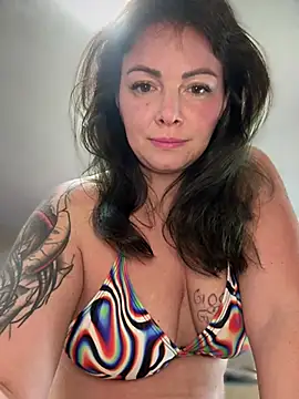 Snapshot of NaughtyLittleVeteran chatting on March 2025 05:11:02 PM NaughtyLittleVeteran online show from March 2025 05:11:02 PM