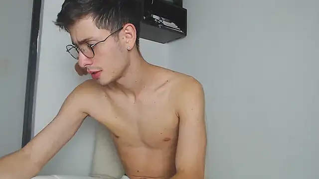 Andy collins   online show from January 2026 08:59:01 PM