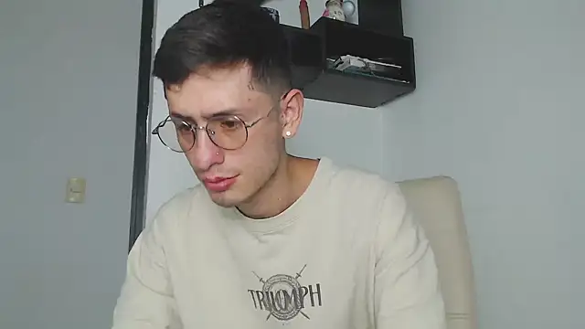 Andy collins   online show from January 2026 01:31:02 AM