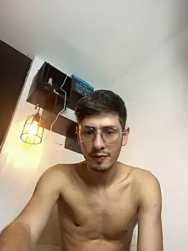 Andy collins   online show from April 2026 05:44:01 AM