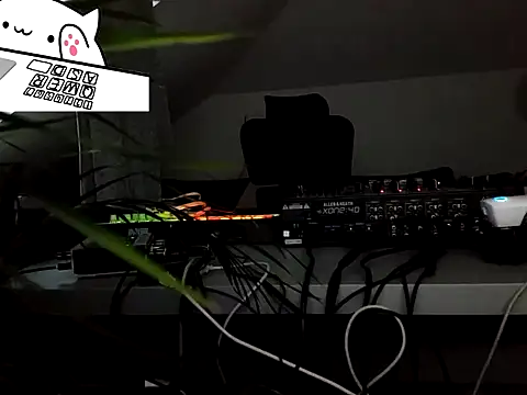 gryzoon online show from June 2026 07:00:02 PM