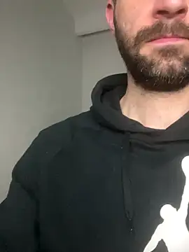 gryzoon online show from December 2025 11:38:02 PM