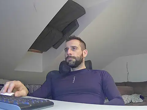 gryzoon online show from September 2025 07:02:02 PM