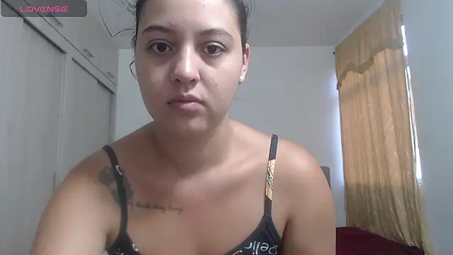 Anthonela Queen online show from October 2025 11:57:02 AM