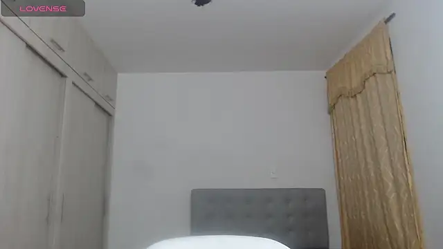Anthonela Queen online show from September 2025 12:29:02 AM