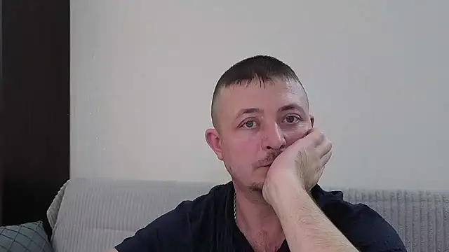  KissMyAss  online show from January 2026 11:30:02 PM