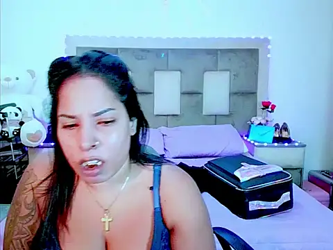 indiantopaz694u online show from May 2026 04:51:01 AM