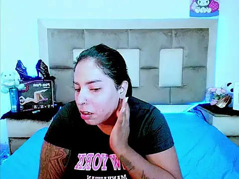 indiantopaz694u online show from February 2026 05:03:02 AM