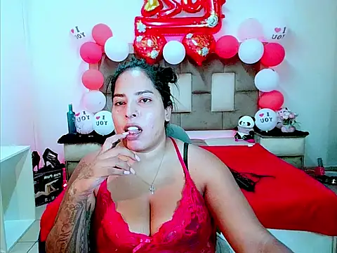 indiantopaz694u online show from February 2026 04:45:01 AM