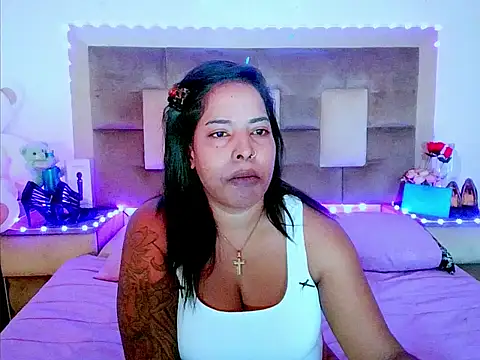 indiantopaz694u online show from May 2026 04:05:01 AM