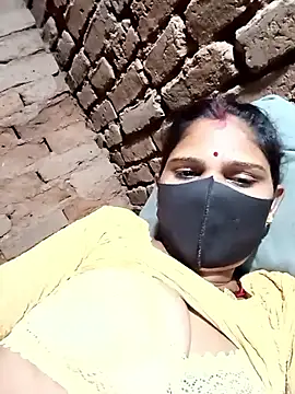 Chhavi Chadha online show from May 2026 04:03:01 PM