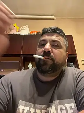 Alexander18edd online show from February 2026 05:44:01 PM