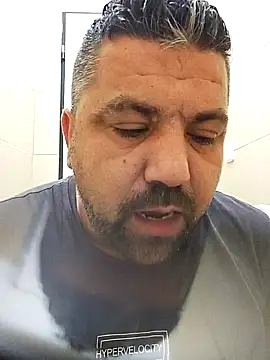 Alexander18edd online show from October 2025 08:15:01 AM