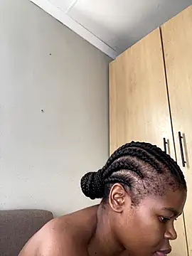  DollFace  online show from November 2025 10:08:01 AM