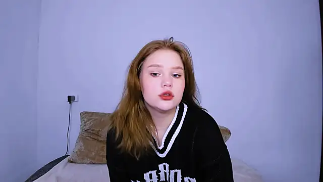 Snapshot of LaseyMoon chatting on January 2026 01:34:02 AM LaseyMoon online show from January 2026 01:34:02 AM