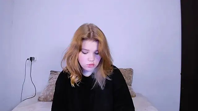 LaseyMoon online show from October 2025 10:33:02 PM