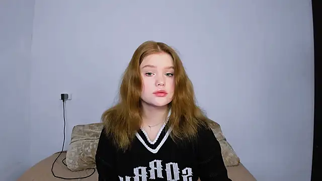 Snapshot of LaseyMoon chatting on January 2026 01:56:01 AM LaseyMoon online show from January 2026 01:56:01 AM