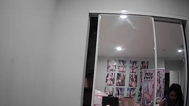 Snapshot of princesskimamii chatting on October 2025 03:38:01 AM princesskimamii online show from October 2025 03:38:01 AM