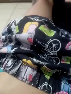 Snapshot of Magrinholl chatting on March 2025 02:08:02 AM Magrinholl online show from March 2025 02:08:02 AM