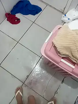 Snapshot of Magrinholl chatting on February 2025 10:09:02 PM Magrinholl online show from February 2025 10:09:02 PM