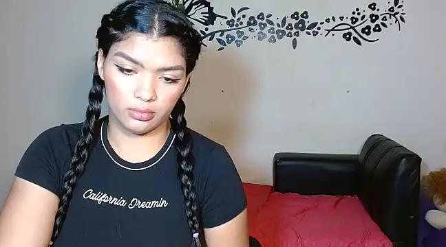 Snapshot of alexaa_gibson1 chatting on March 2025 01:29:01 PM alexaa gibson1 online show from March 2025 01:29:01 PM