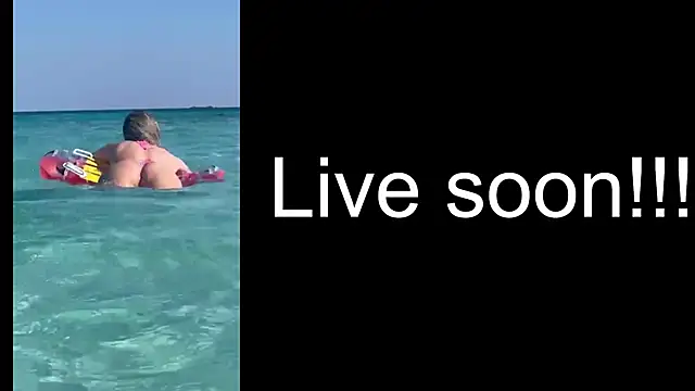 Snapshot of _Allie_ chatting on October 2025 04:25:01 AM Allie online show from October 2025 04:25:01 AM