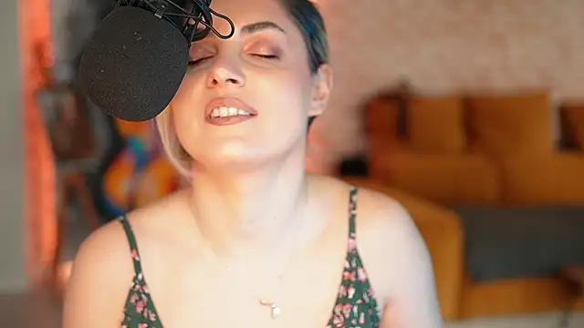  Allie  online show from January 2026 10:41:02 AM