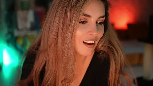 Snapshot of _Allie_ chatting on March 2025 08:46:01 AM Allie online show from March 2025 08:46:01 AM