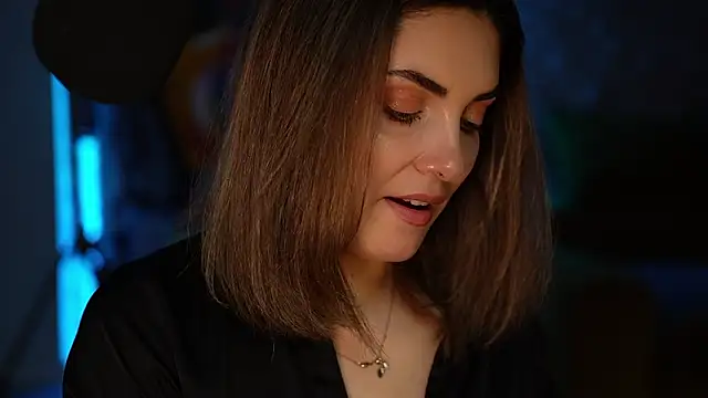  Allie  online show from March 2026 03:28:02 PM