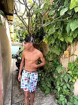 twinks 28 online show from December 2025 07:18:01 PM