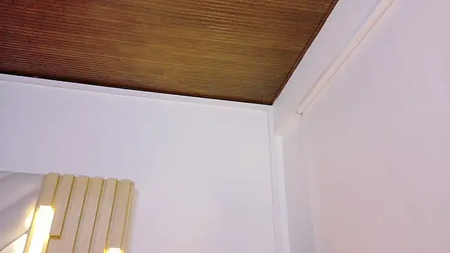 Anaise latif online show from January 2026 12:01:01 PM