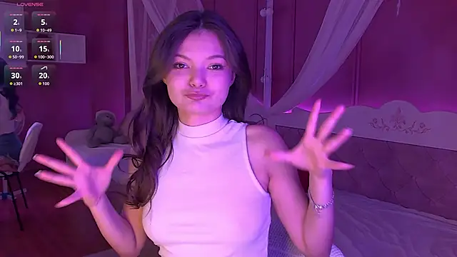 AsterQuinn online show from January 2026 06:34:01 PM