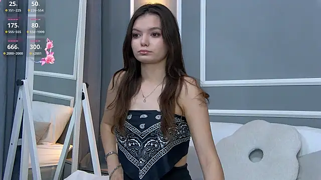 Snapshot of AsterQuinn chatting on November 2025 03:16:02 PM AsterQuinn online show from November 2025 03:16:02 PM