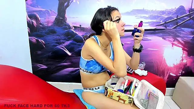 hot littlenaughty online show from March 2025 04:28:02 PM