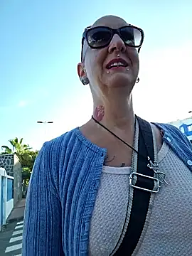 Emma Milf25 online show from September 2025 07:58:02 AM